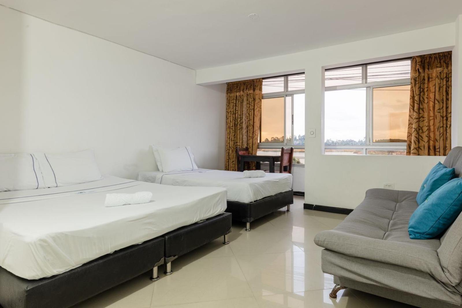 Hospedaje 3 Esquinas กัวตาเป ภายนอก รูปภาพ