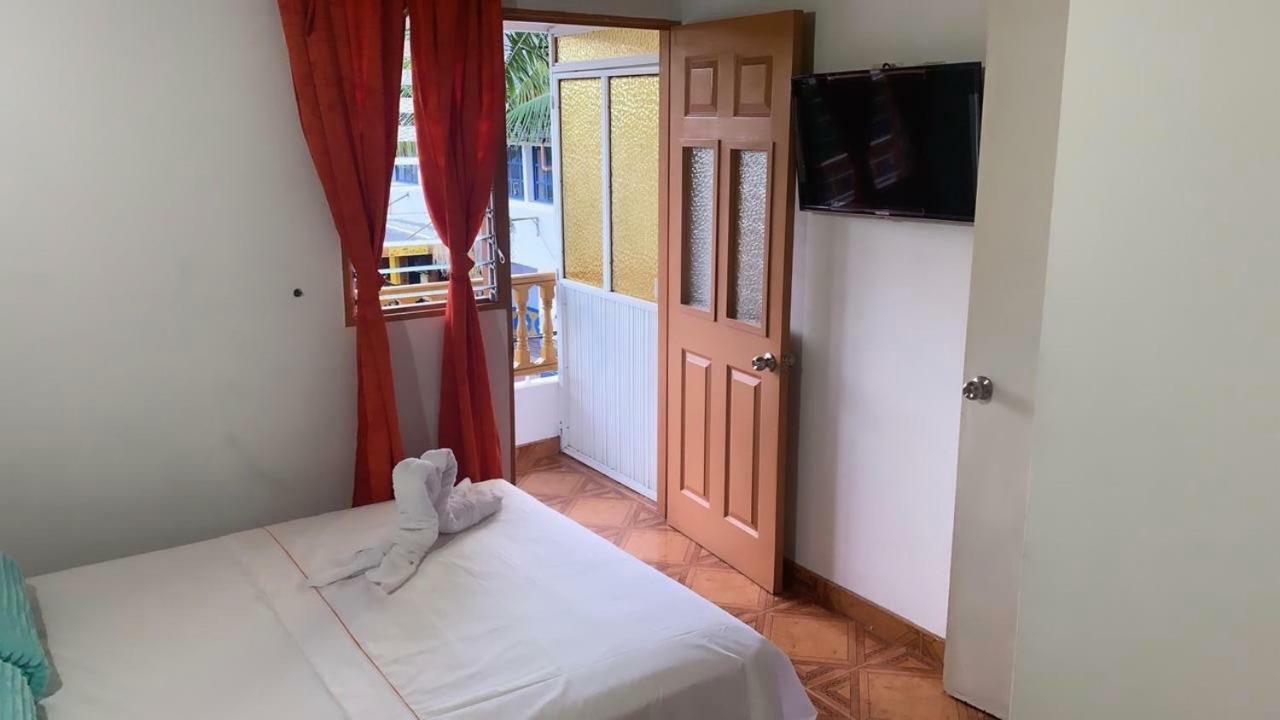 Hospedaje 3 Esquinas กัวตาเป ภายนอก รูปภาพ